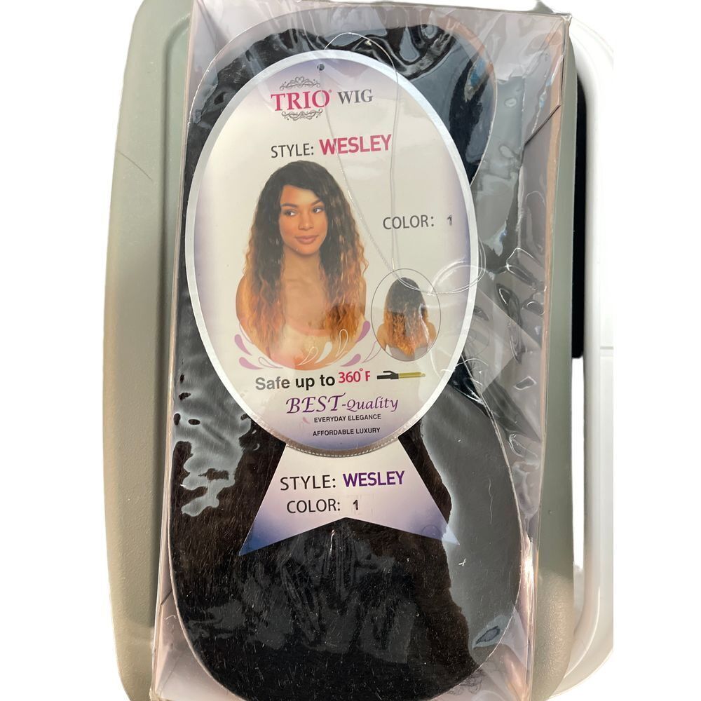 TRIO Wig Wesley Style Ombre Long Wavy Heat-Resistant Synthetic Hair